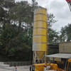 A 80-ton cement tank
