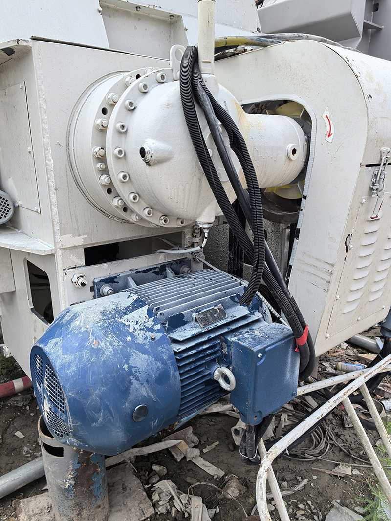 81a3b27f9b7e2267c2b8e63a790ed8f4