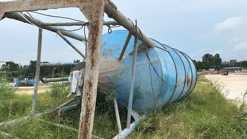 75824a127706b2960778e55e0e9396ad